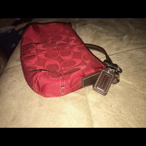 Coach Wristlet Great Condition! - Picture 2 of 3